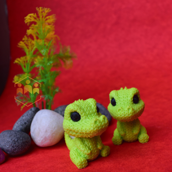 Knitted Crocodile - Image 3