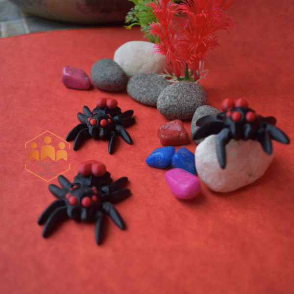 Articulated Flexi Heart Spider - Image 2