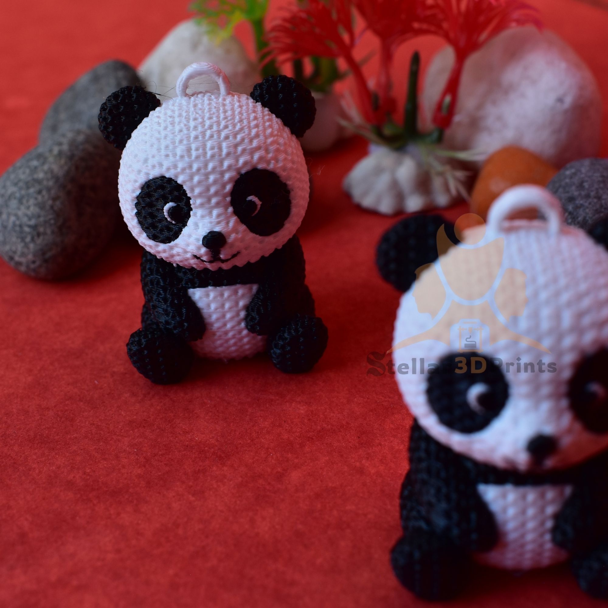 Knitted Panda - Image 4